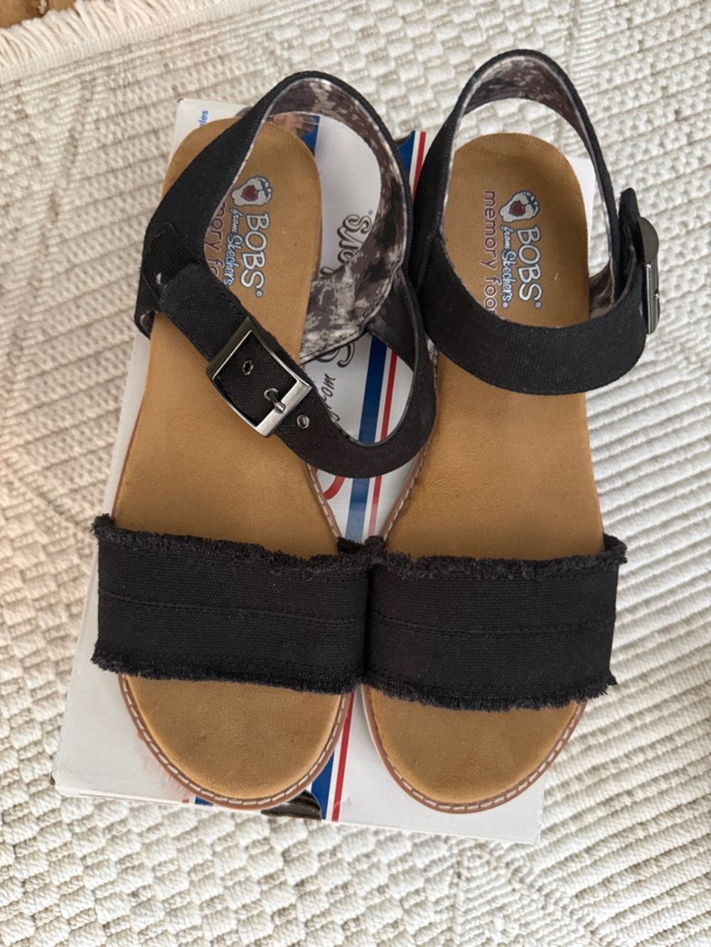 BOBS Black Frayed Strap Casual Sandal Size 10Med